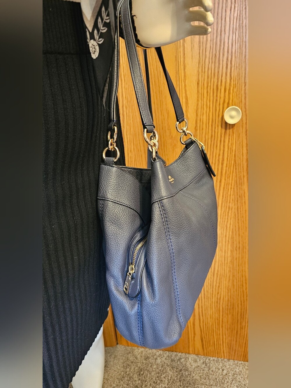 Coach Lexy Pebbled Leather Shoulder Tote with Gold Hardware - Picture 3 of 13
